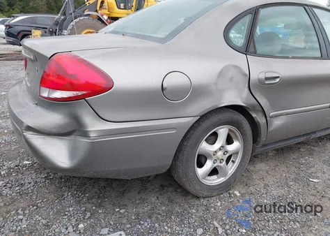 2004 Ford Taurus Ses из США, поврежденный, VIN 1FAFP55U94G127329